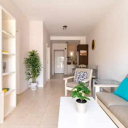 Lightbooking Esmeralda Piscina Privada Holiday home *