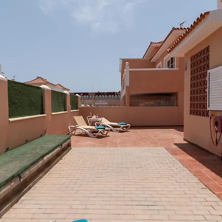 Lightbooking Esmeralda Piscina Privada Holiday home