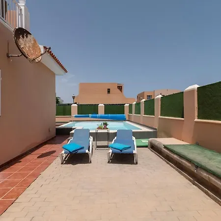 Holiday home Lightbooking Esmeralda Piscina Privada *